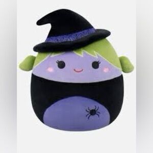 Squishmallows Keyes the Witch